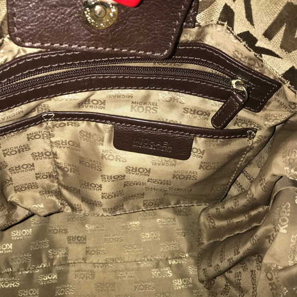 Authentic Michael Kors Brown & Tan Gansevoort bag - Picture 5 of 8